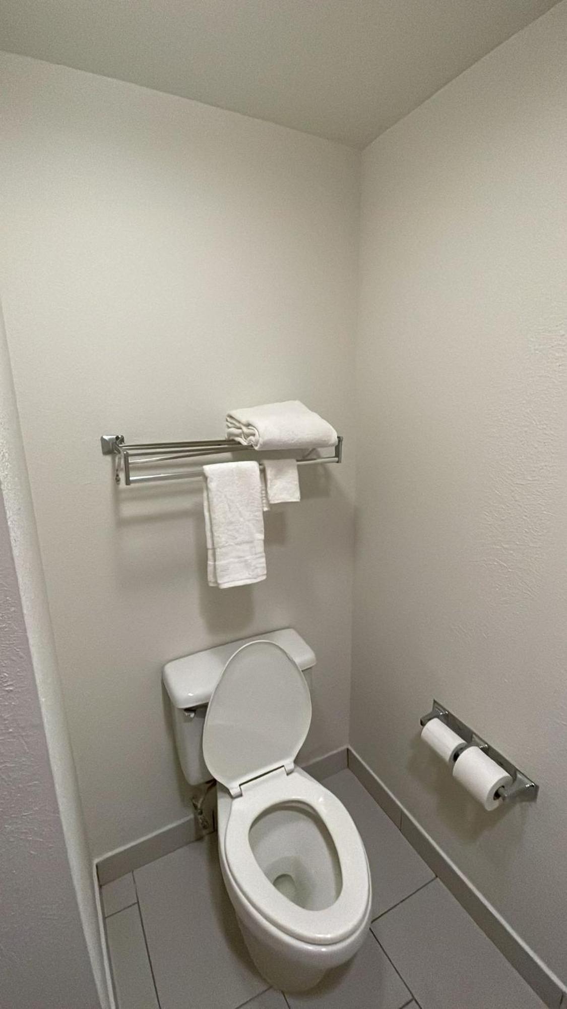 קלמזו Clarion Inn I-94 Near Expo Center מראה חיצוני תמונה