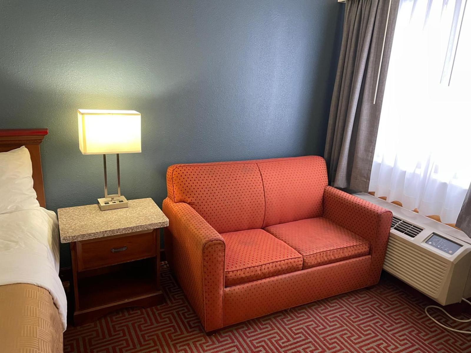 קלמזו Clarion Inn I-94 Near Expo Center מראה חיצוני תמונה